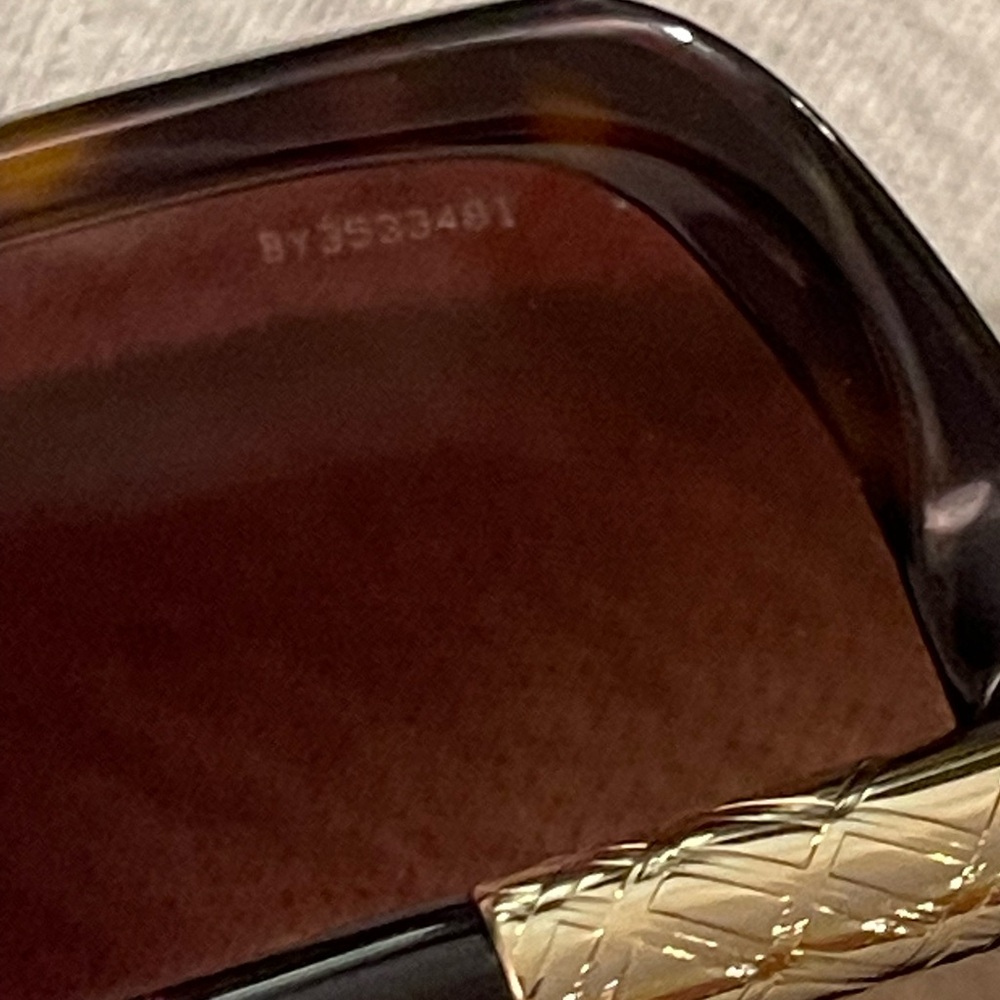 Burberry BE 4107 300213 Dark Tortoise Sunglasses ☀️🕶️ - Picture 8 of 8